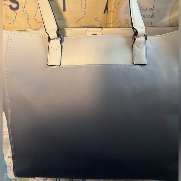 Simply Vera Vera Wang Lavey Raddix tote bag Denim Blue - Picture 6 of 14